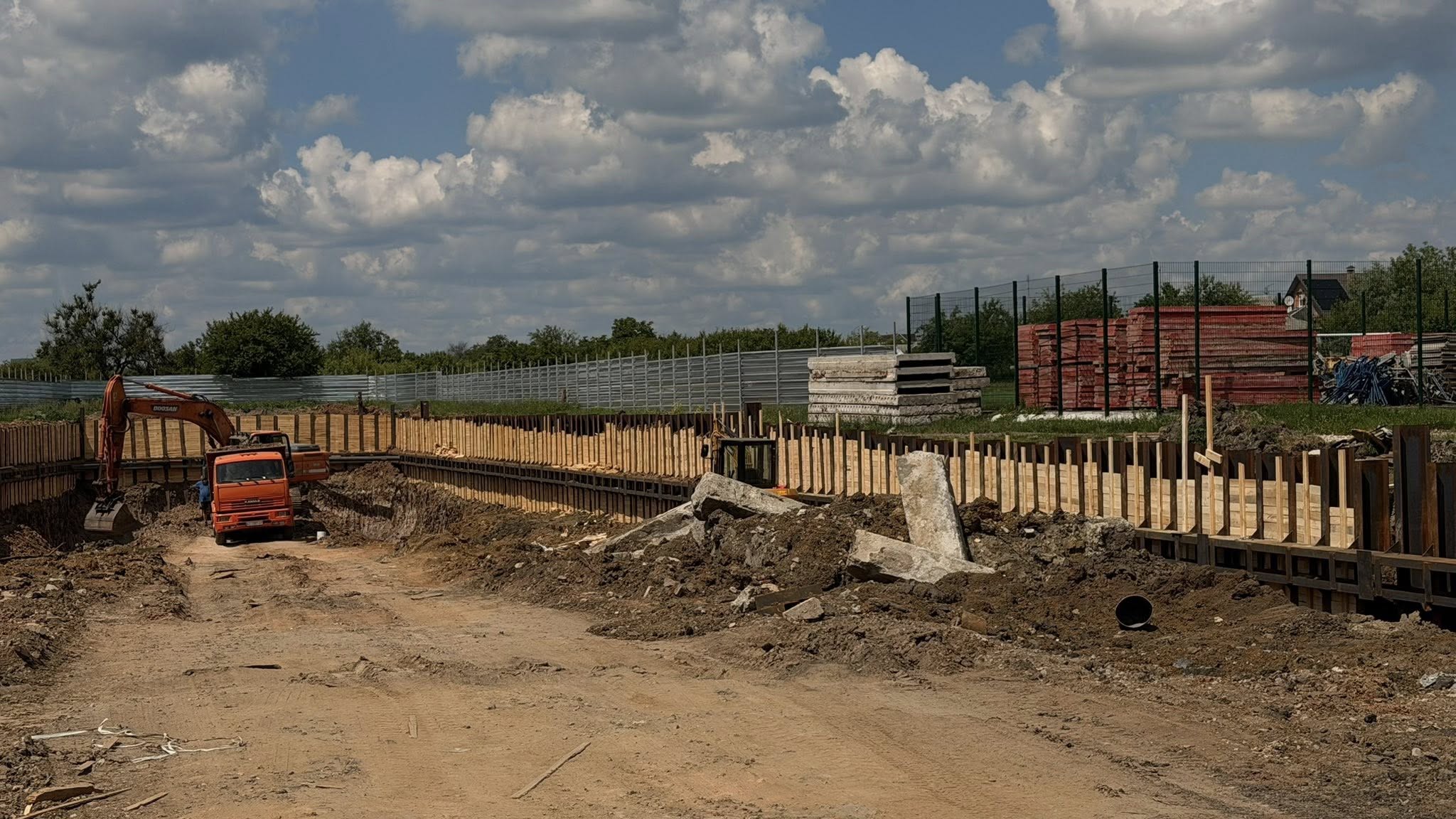 На Київщині будують підземну школу на 570 учнів: як просуваються роботи