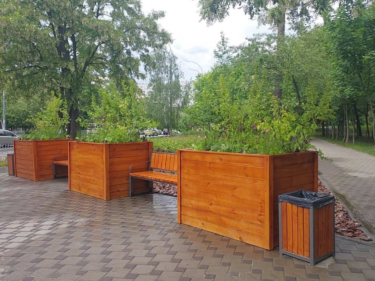 У Києві від початку року облаштували шість нових «кишенькових скверів» - фото 2