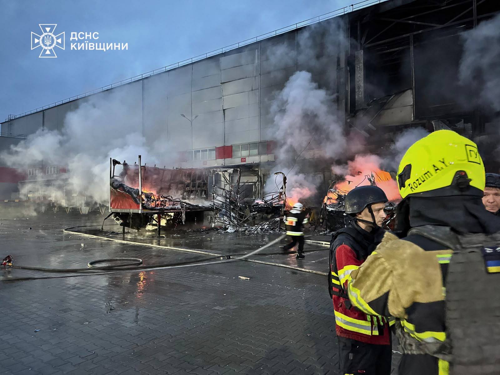 У ДСНС показали наслідки атаки рф на Київщину - фото 2