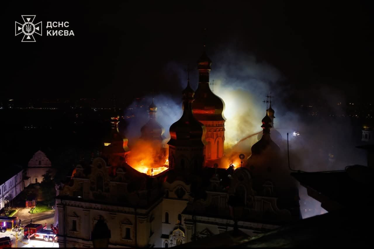 Зеленський: Росія показує світу свої наміри вести війну далі - фото 9