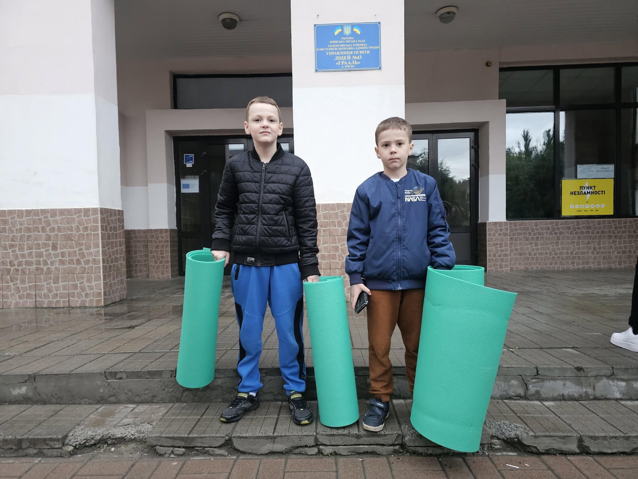 «Сьогодні було дуже гучно»: історія братів, які пережили нічну атаку на Київ - фото 2