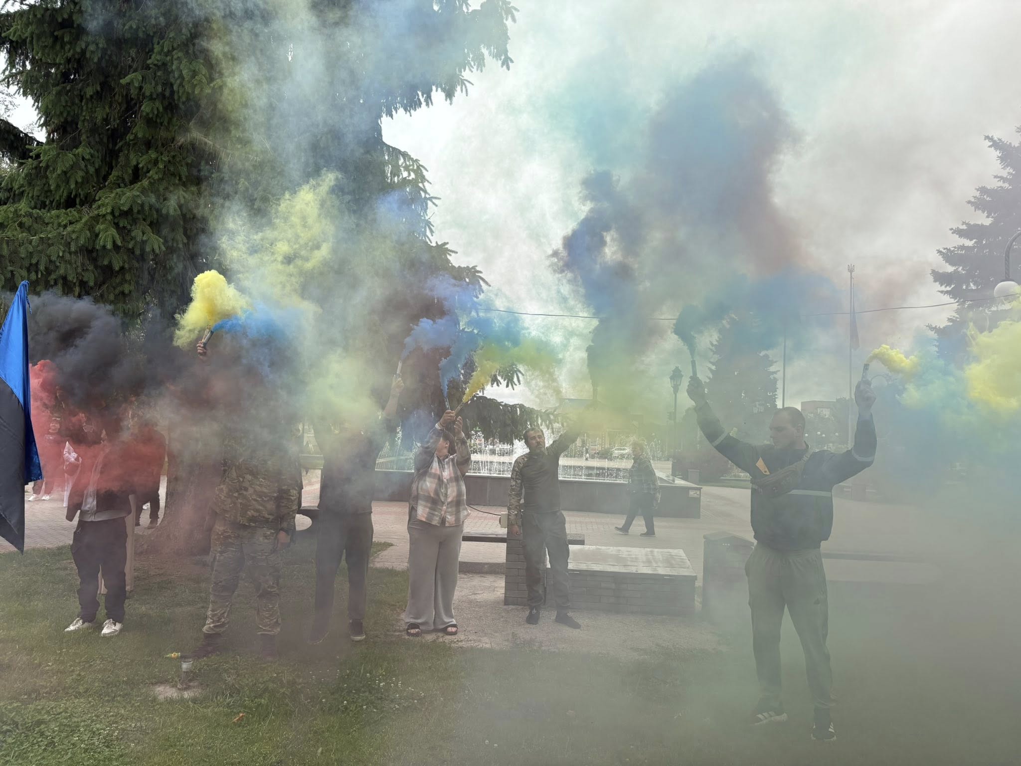 «Дерево надії» відкрили у Корсуні-Шевченківському - фото 2