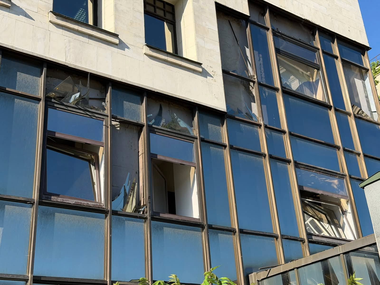 Будівля ВАКС у Києві зазнала пошкоджень внаслідок нічної атаки рф