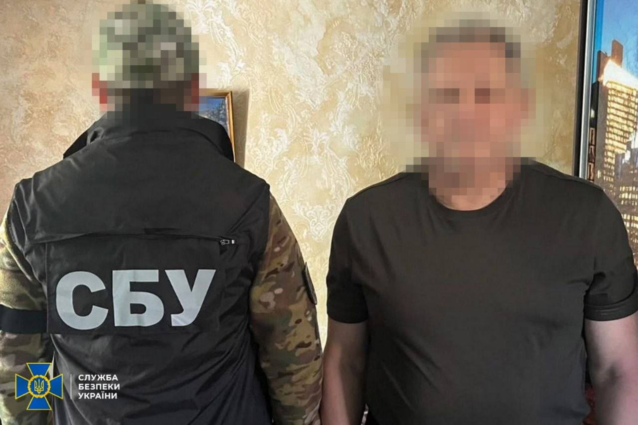 Зливала геолокації ТЦК і блокпостів: на Вінниччині затримали адміністраторку Viber-каналу - фото 5