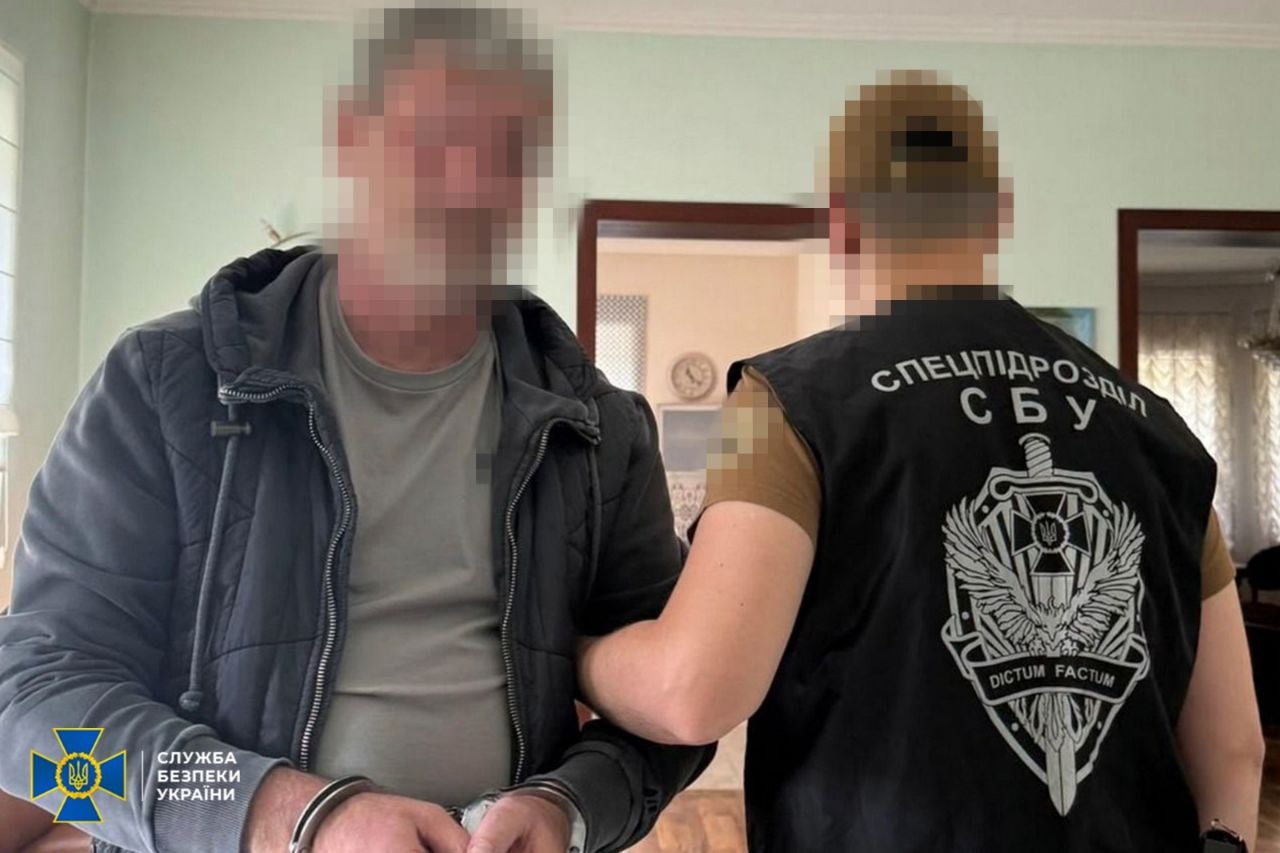 Зливала геолокації ТЦК і блокпостів: на Вінниччині затримали адміністраторку Viber-каналу - фото 4