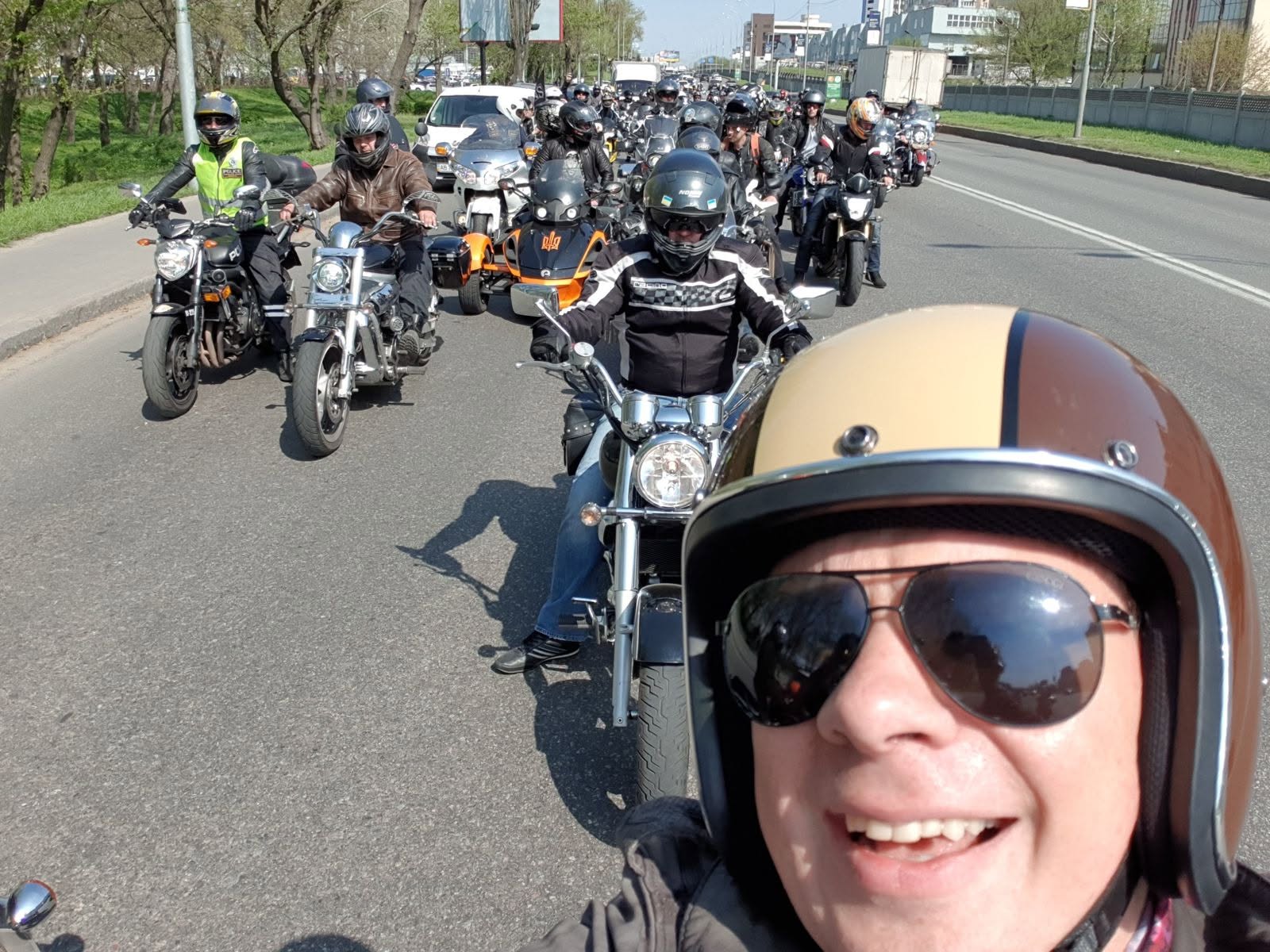 Такий один у світі: Дмитро Комаров продає свій легендарний Kawasaki заради «наземного дрона» - фото 10