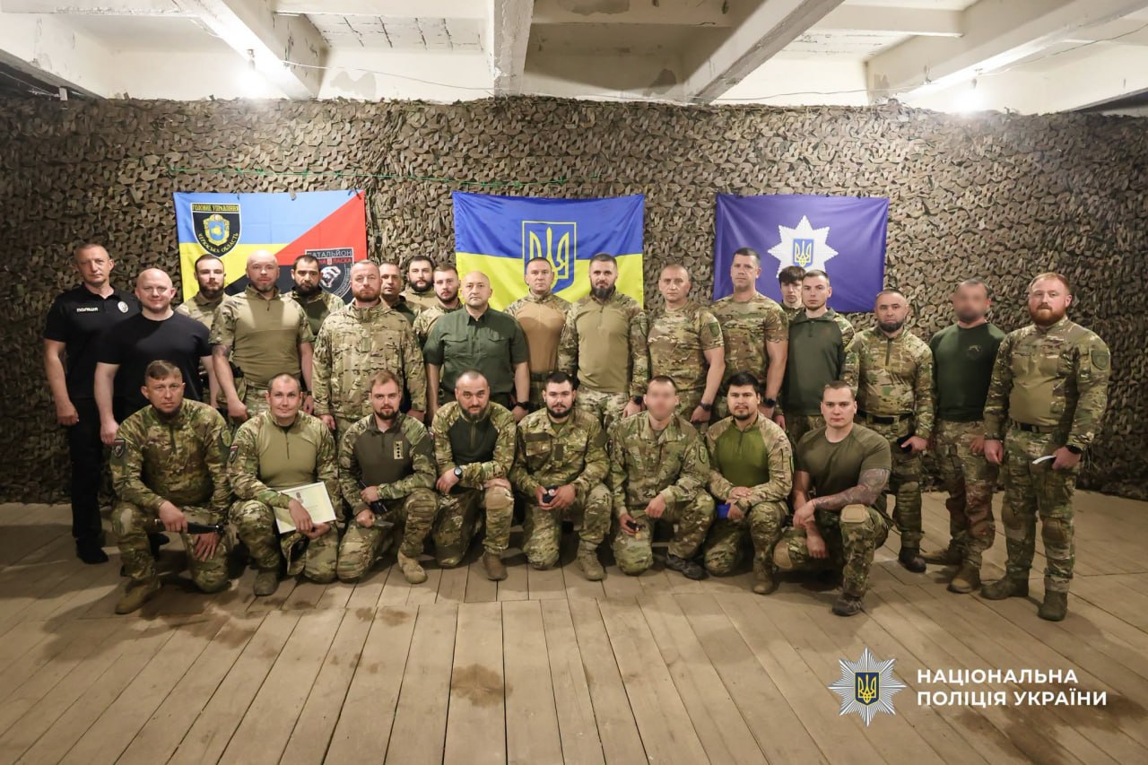 У Черкасах нагородили бійців стрілецького батальйону - фото 7