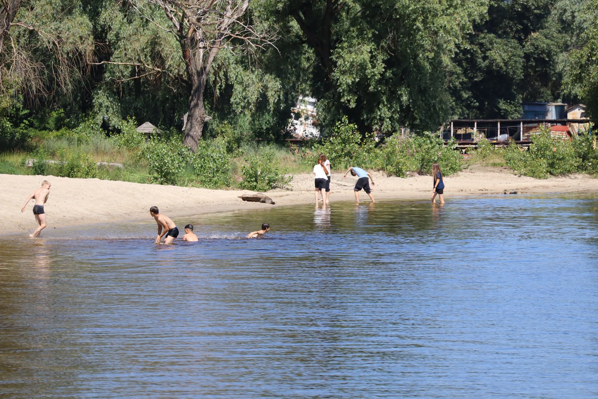 Перевірили воду і пісок на пляжі «Казбетський» у Черкасах - фото 2