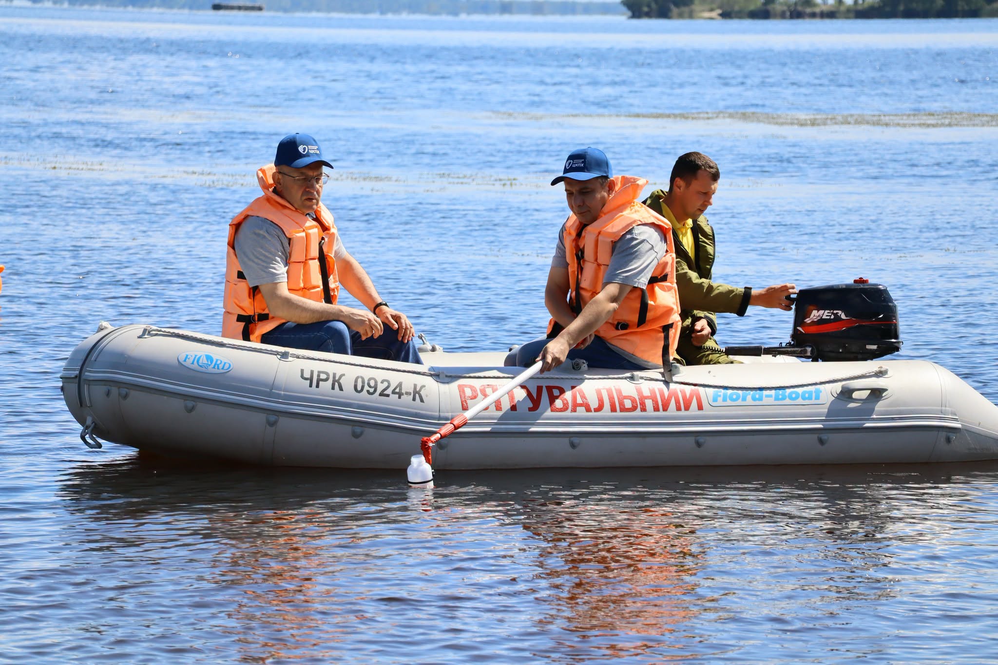 Перевірили воду і пісок на пляжі «Казбетський» у Черкасах - фото 4