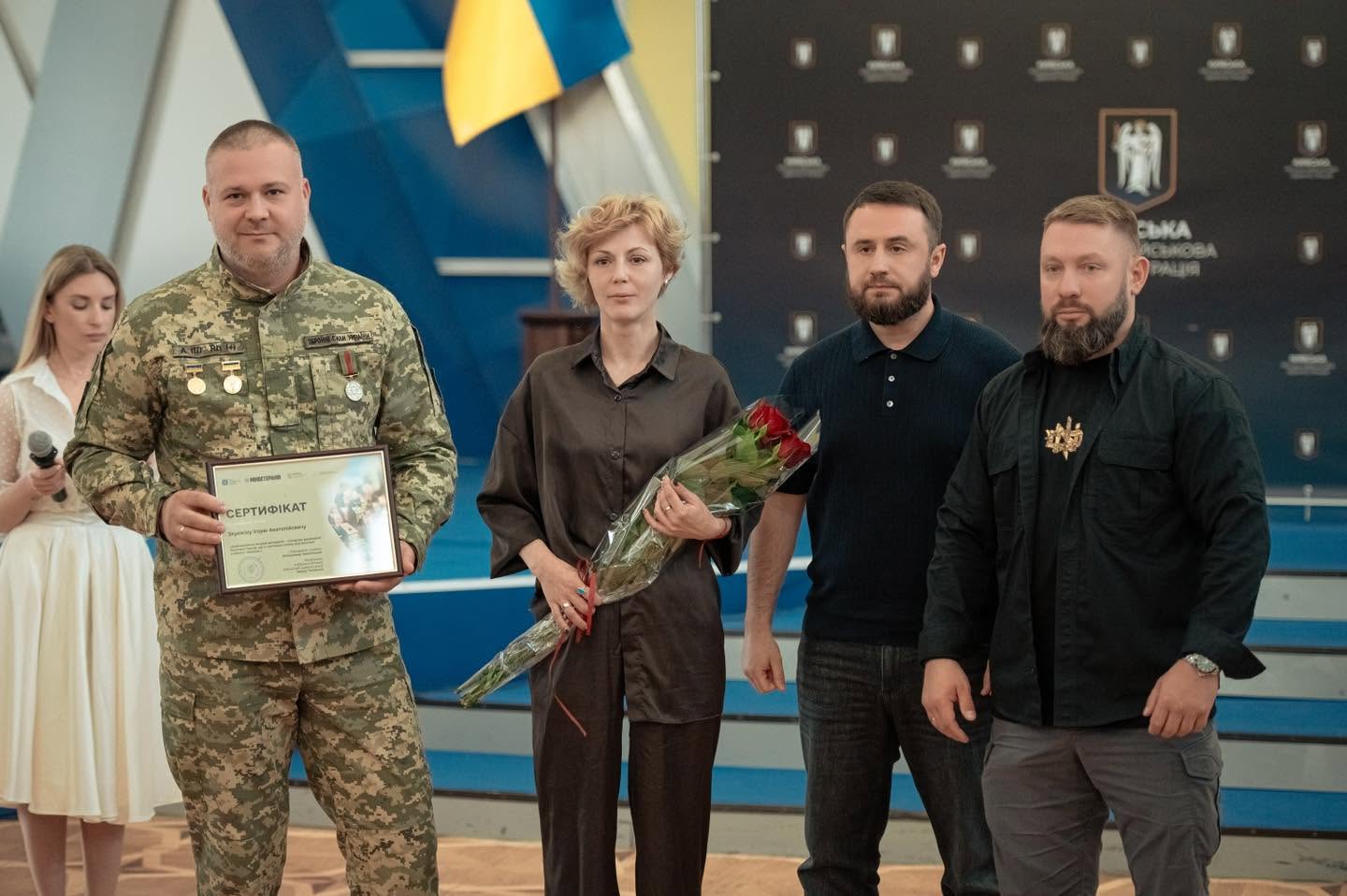 Столичним ветеранам та родинам полеглих захисників вручили сертифікати на житло - фото 4