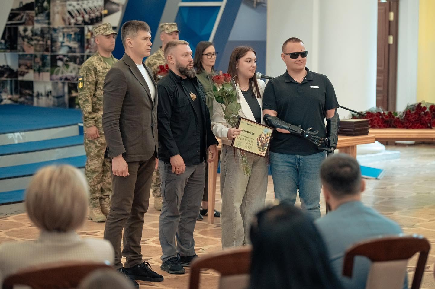 Столичним ветеранам та родинам полеглих захисників вручили сертифікати на житло - фото 5