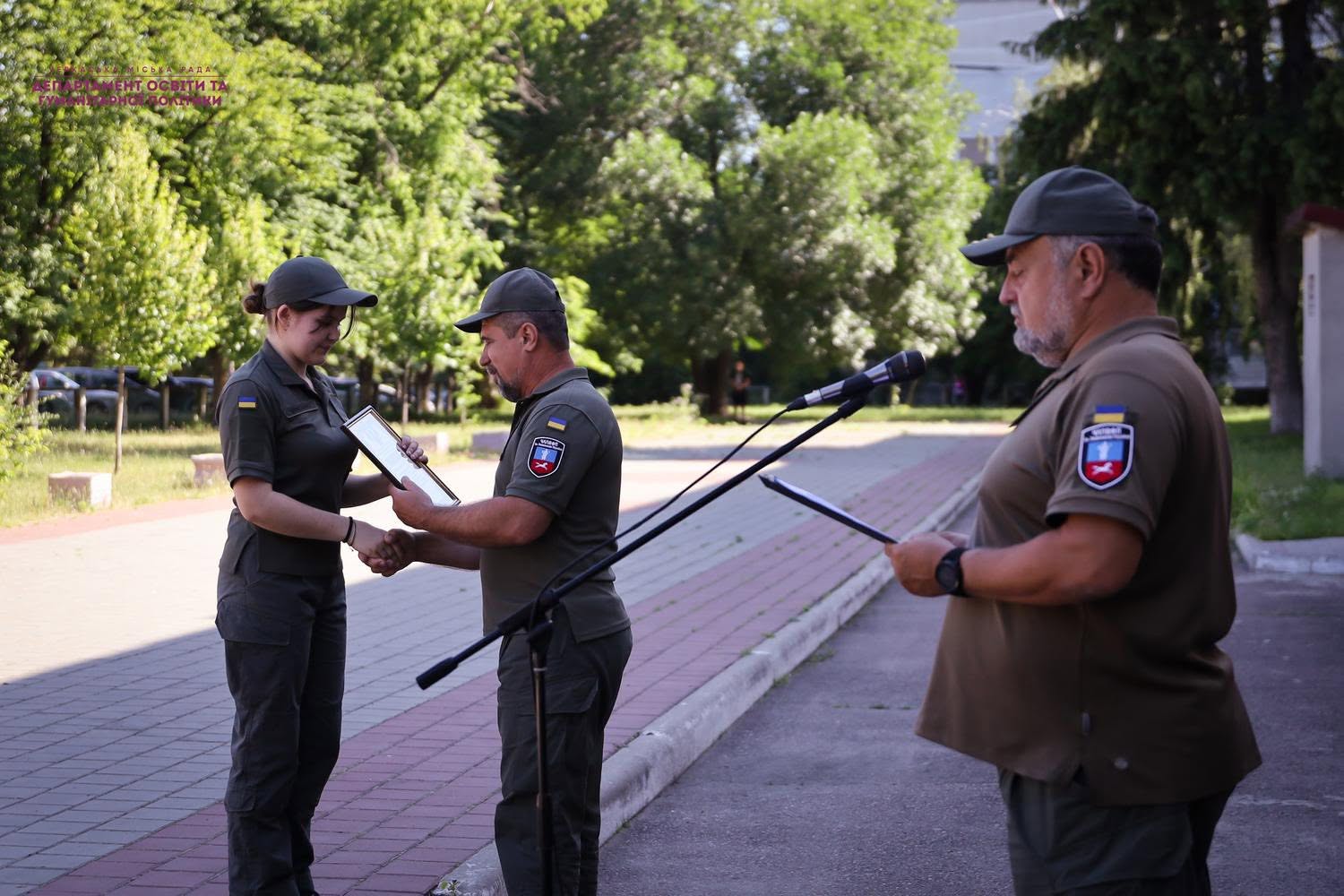 У Черкаському ліцеї з посиленою військово-фізичною підготовкою відбувся перший випуск. Фото - фото 2
