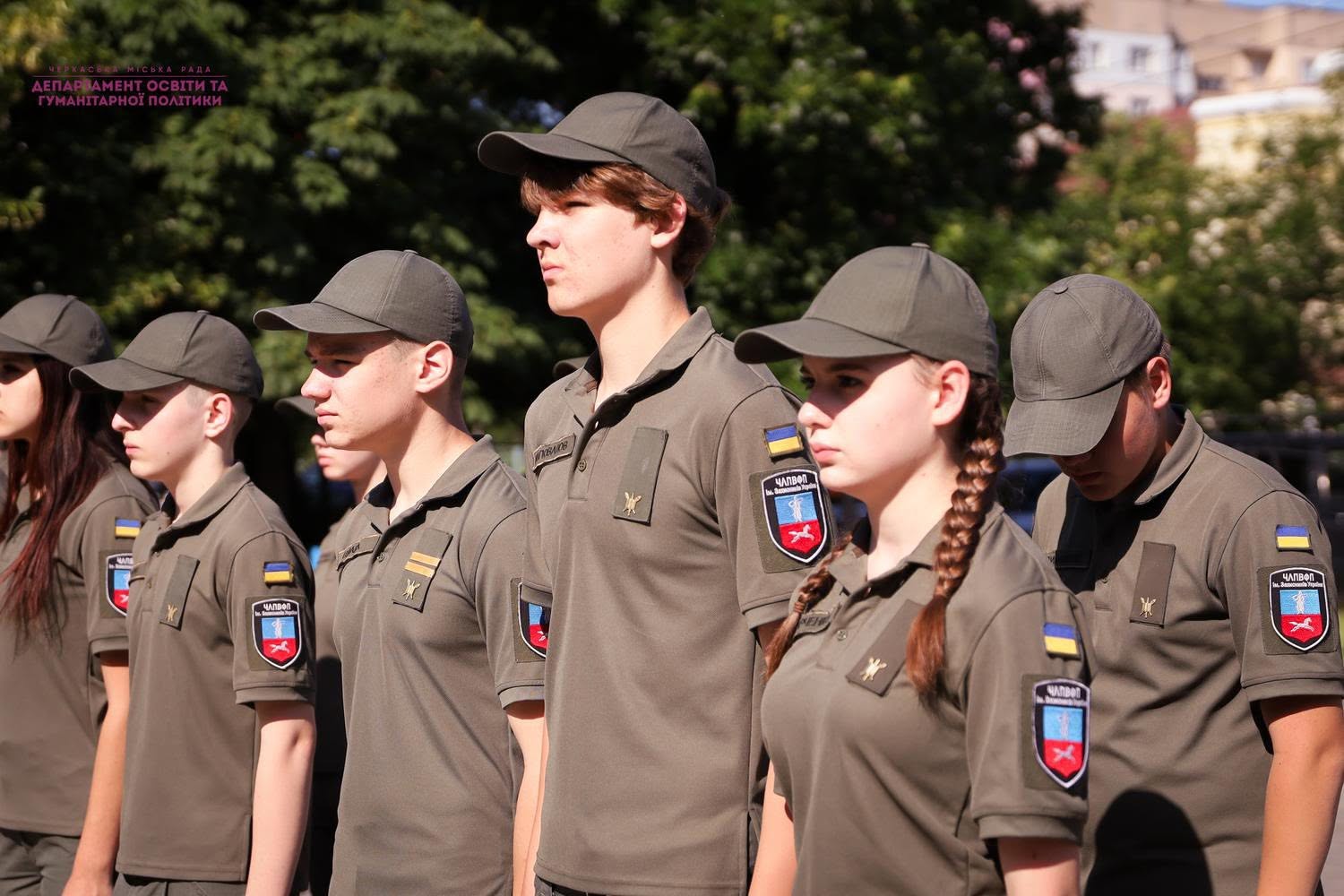 У Черкаському ліцеї з посиленою військово-фізичною підготовкою відбувся перший випуск. Фото - фото 7