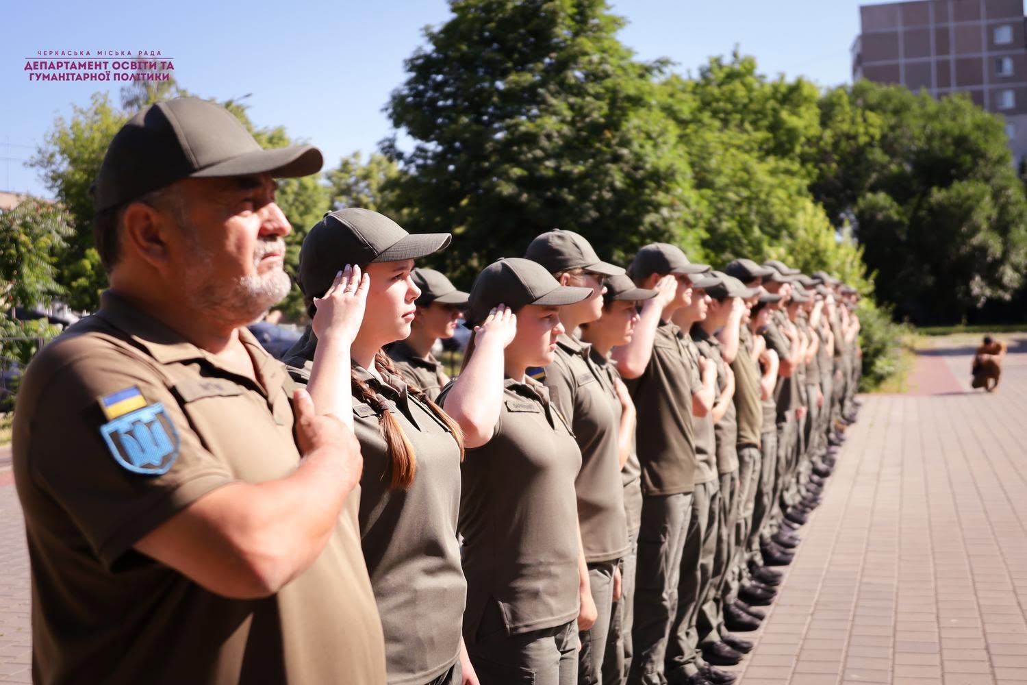 У Черкаському ліцеї з посиленою військово-фізичною підготовкою відбувся перший випуск. Фото - фото 11