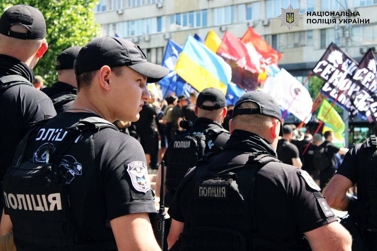 Акції в центрі Києва пройшли без грубих порушень правопорядку - фото 4