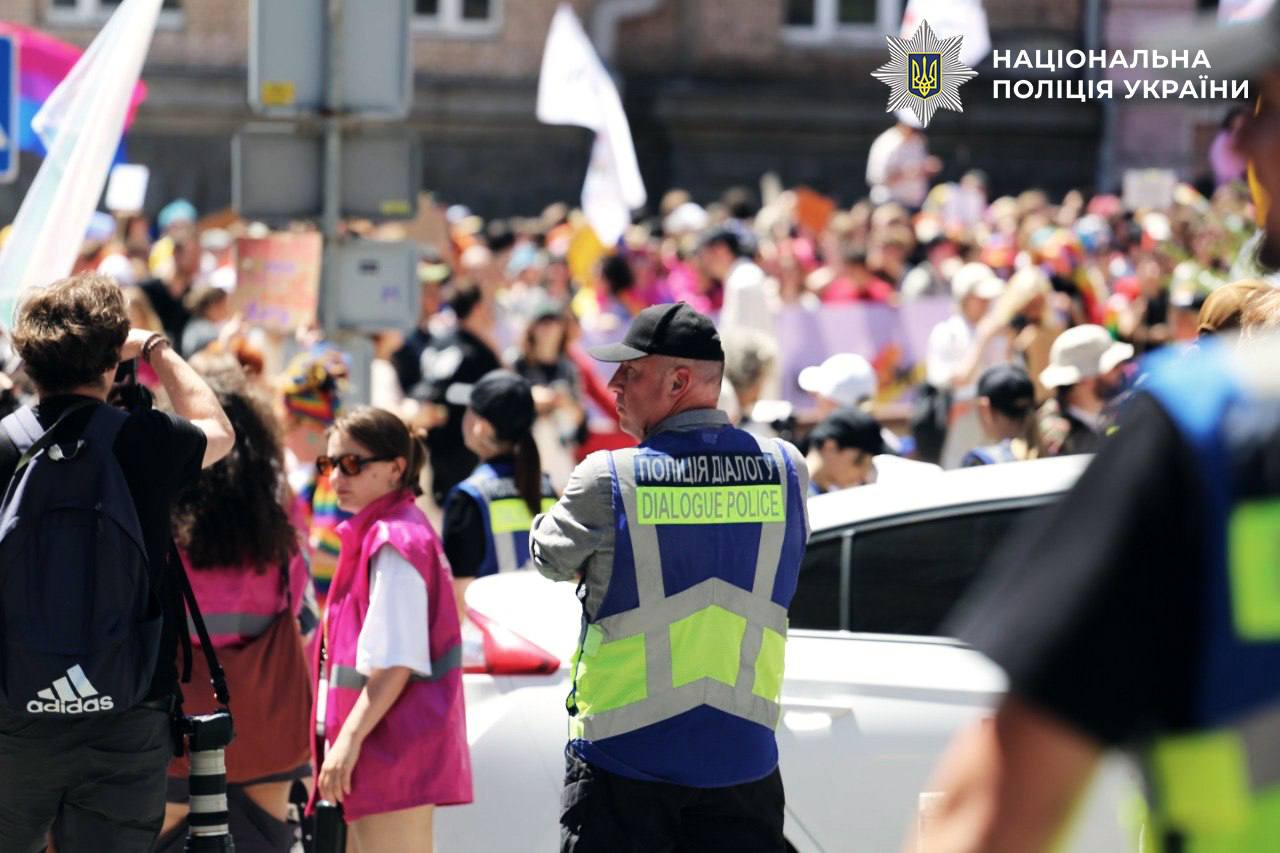Акції в центрі Києва пройшли без грубих порушень правопорядку - фото 3