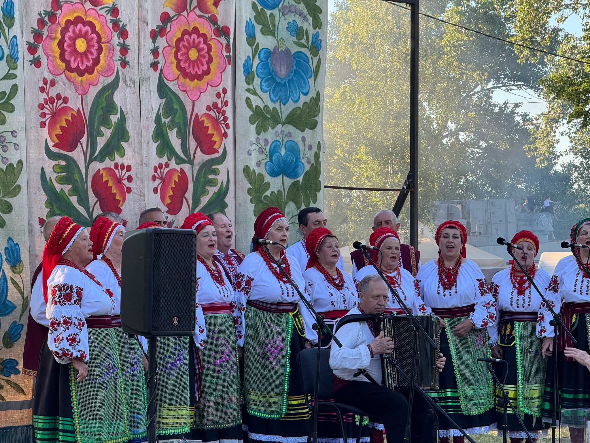 Святкові вихідні у Каневі: заплив на байдарках, фестиваль сапбордингу та Івана Купала. Фото - фото 6