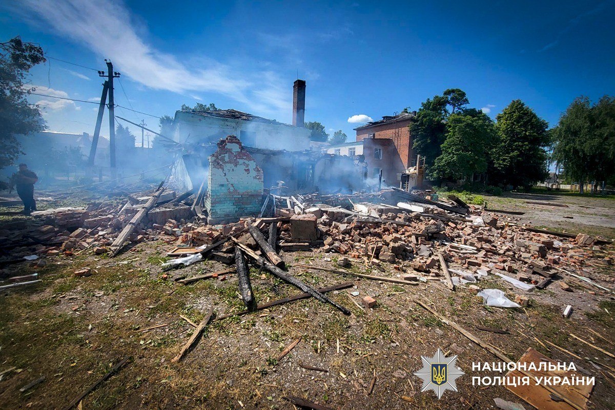 На Сумщині під час обстрілів загинула дитина і двоє дорослих - фото 2