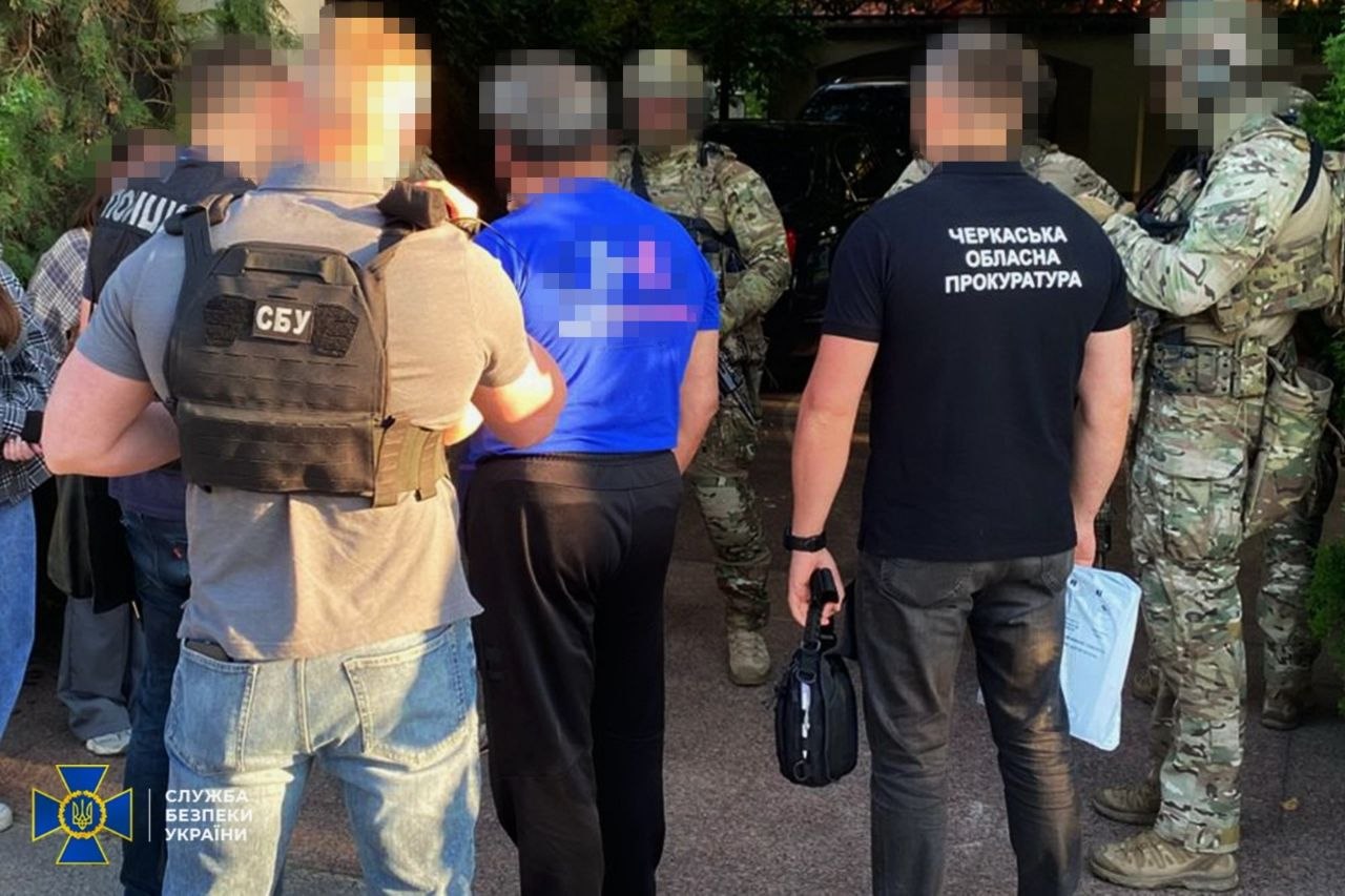 Ексзаступника секретаря РНБО підозрюють у незаконному привласненні майна на 300 млн грн у Києві - фото 3