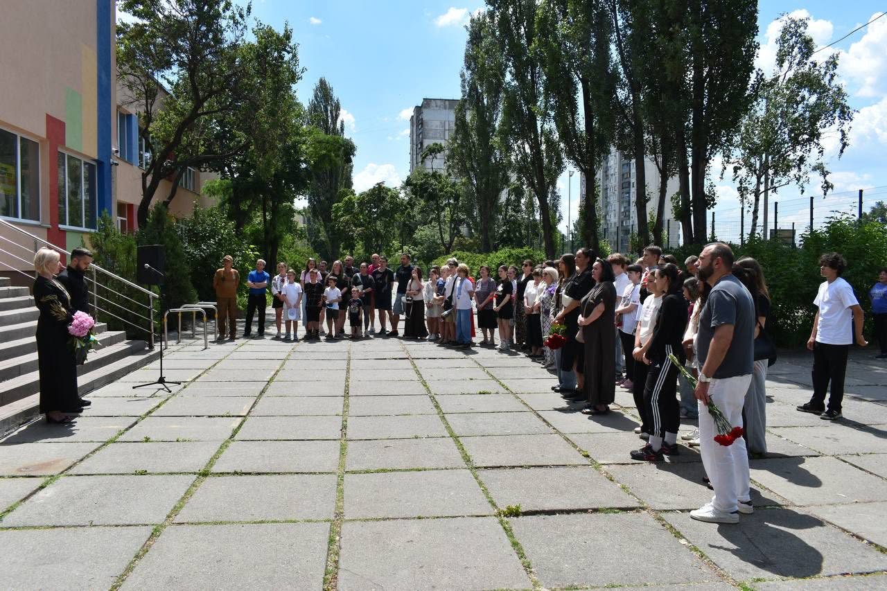 У Києві відкрили меморіальну дошку полеглому захиснику Хуссаіну Ашрафу - фото 3