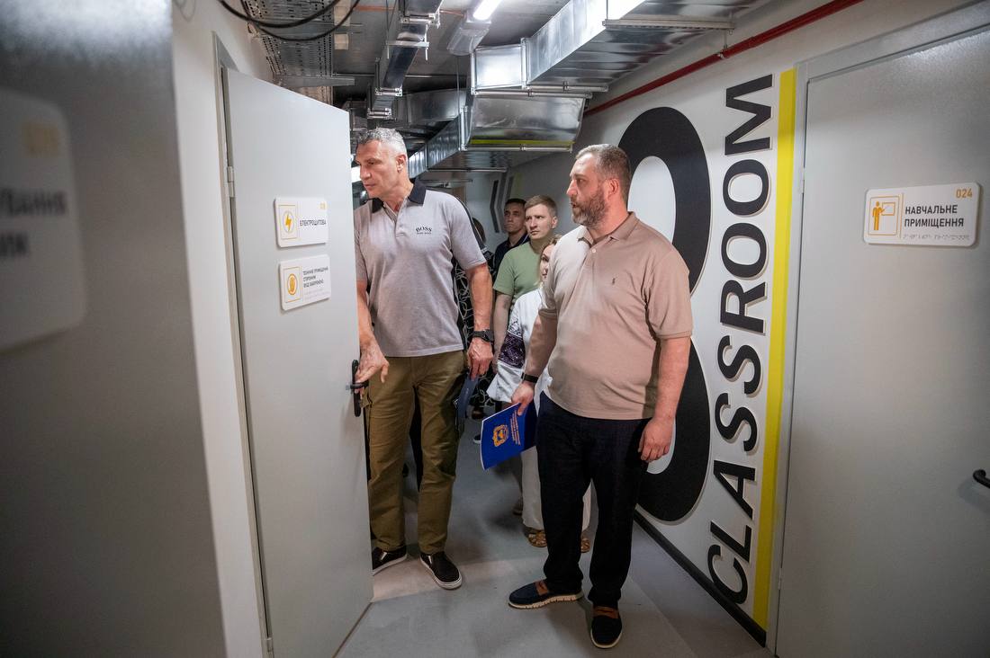 У київському ліцеї відкрили нове протирадіаційне укриття на 600 осіб - фото 2