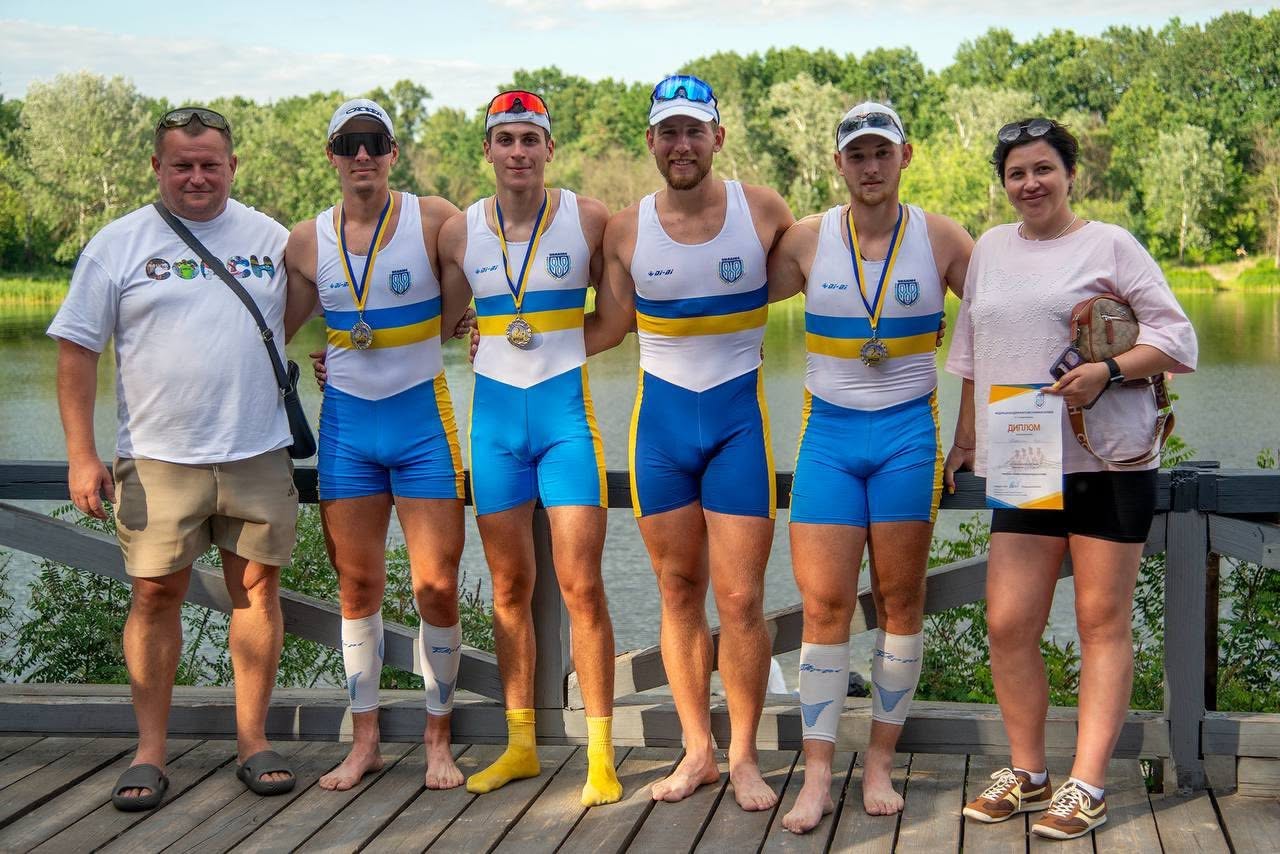 Черкасці вибороли понад 20 медалей на чемпіонаті України з академічного веслування - фото 2