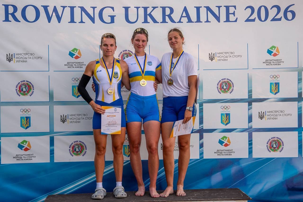 Черкасці вибороли понад 20 медалей на чемпіонаті України з академічного веслування - фото 4