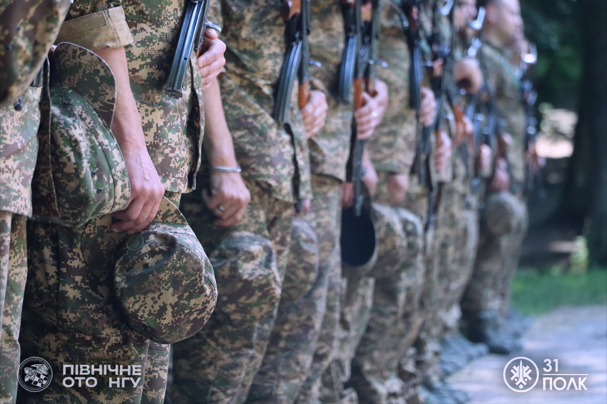 У Холодному Яру військові склали присягу на вірність українському народу. Фото - фото 5