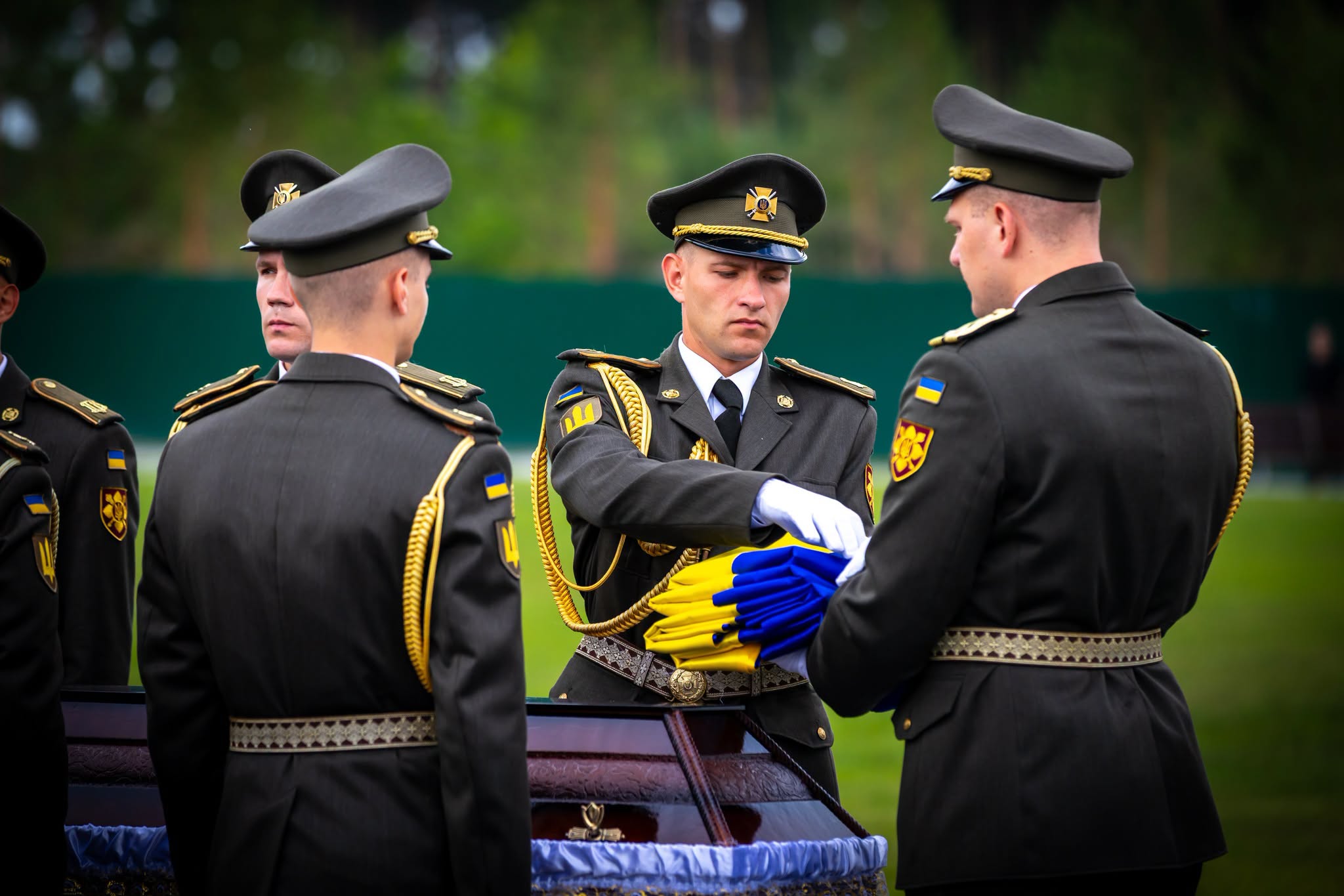 На меморіальному кладовищі в Києві поховали чотирьох невідомих українських воїнів - фото 3