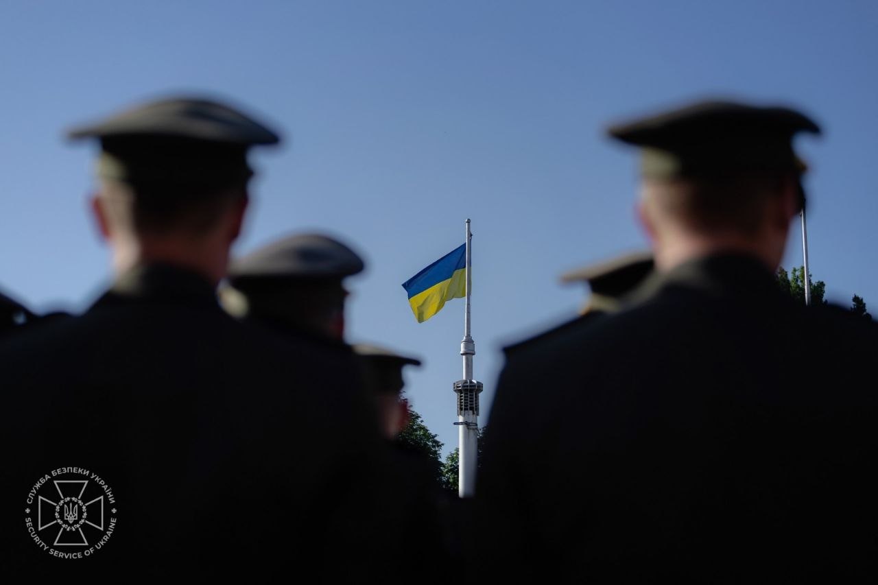 Перші зірки на погонах: Академія та Інститут СБУ випустили молодих офіцерів - фото 5