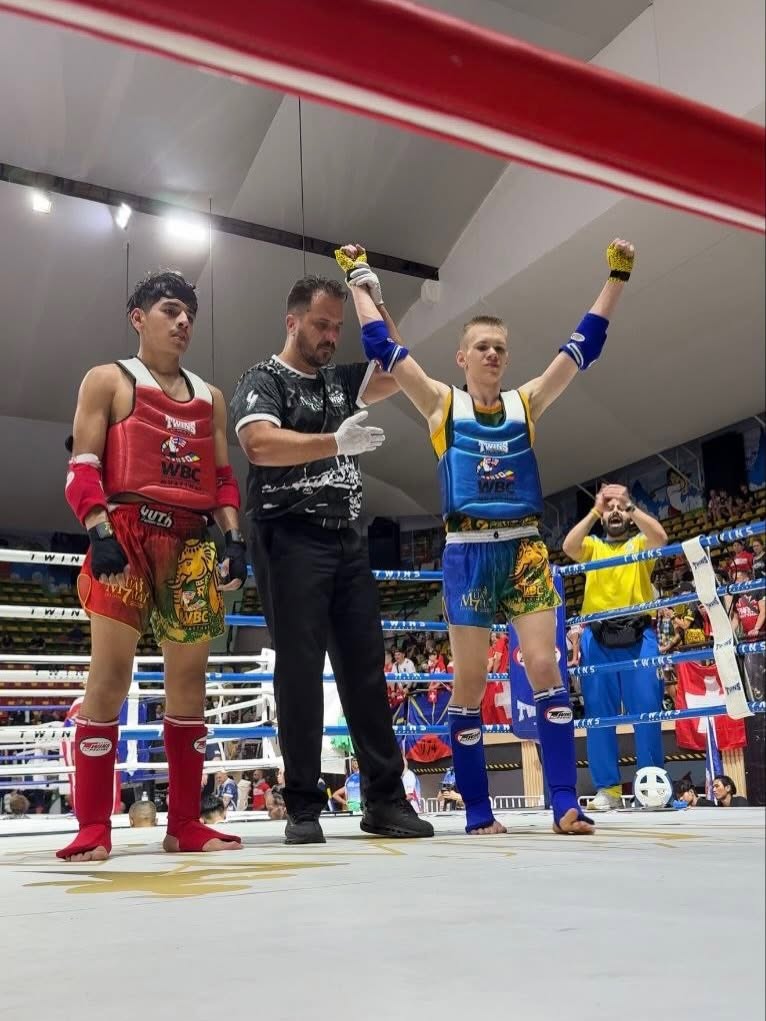 Білоцерківські спортсмени успішно виступили на чемпіонаті світу з тайського боксу в Таїланді - фото 4