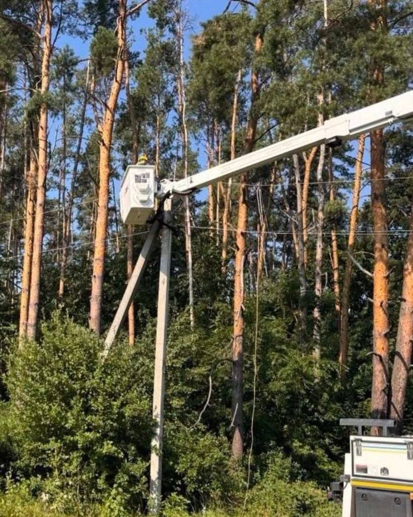 Найбільше відключень світла зафіксовано у трьох районах Київщини - фото 4