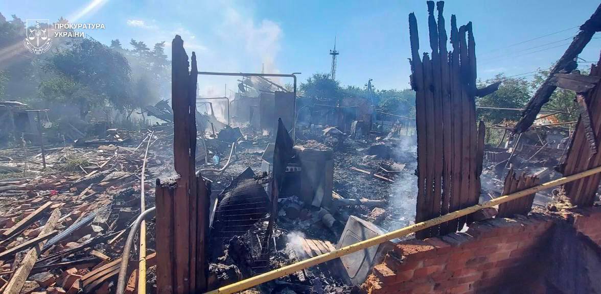 Російський дрон убив дитину і трьох дорослих на Сумщині