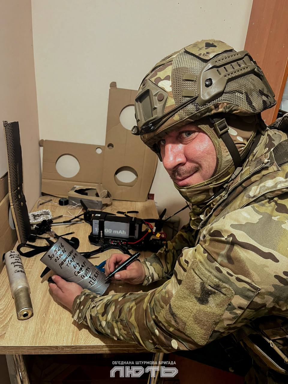 «Помстимося за Київ»: воїни бригади «Лють» відправили пекельні «подарунки» окупантам - фото 7