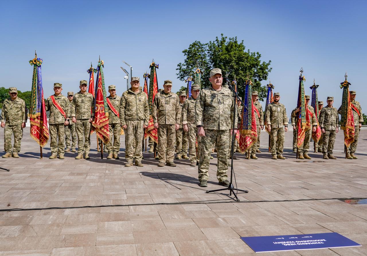 На Алеї українського війська відкрили пам’ятний знак зенітним ракетним військам Повітряних Сил ЗСУ - фото 2