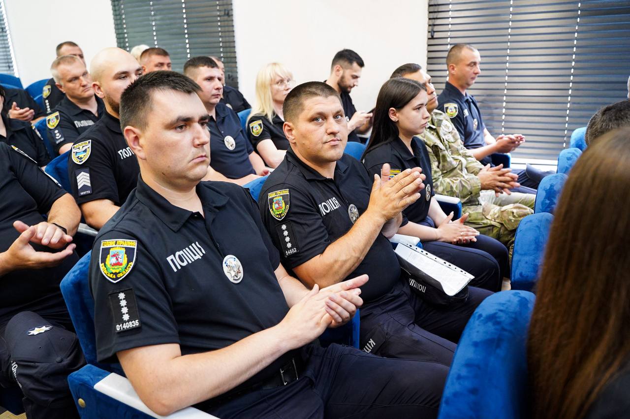 На Київщині відзначили поліцейських з нагоди 11-ї річниці Нацполіції України - фото 4