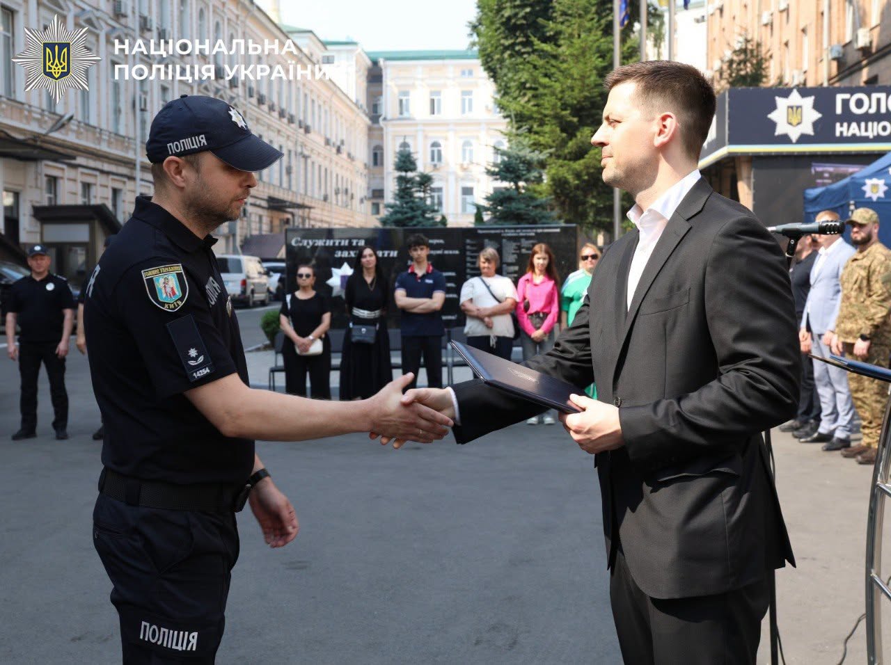 У Києві нагородили поліцейських з нагоди професійного свята - фото 4