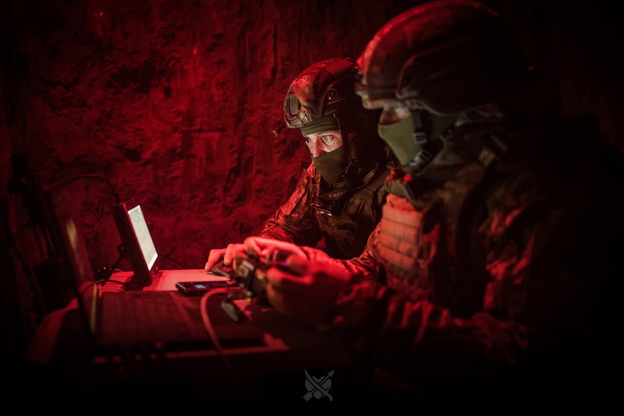 Зеленський привітав Військово-Морські Сили України з професійним святом - фото 9