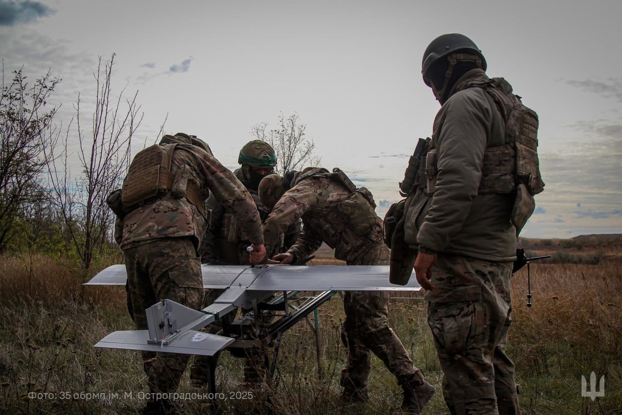 Зеленський привітав Військово-Морські Сили України з професійним святом - фото 7
