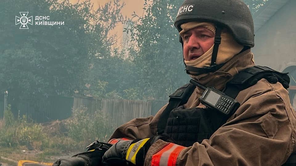 У ДСНС показали фото наслідків масованої атаки на Київщину - фото 9