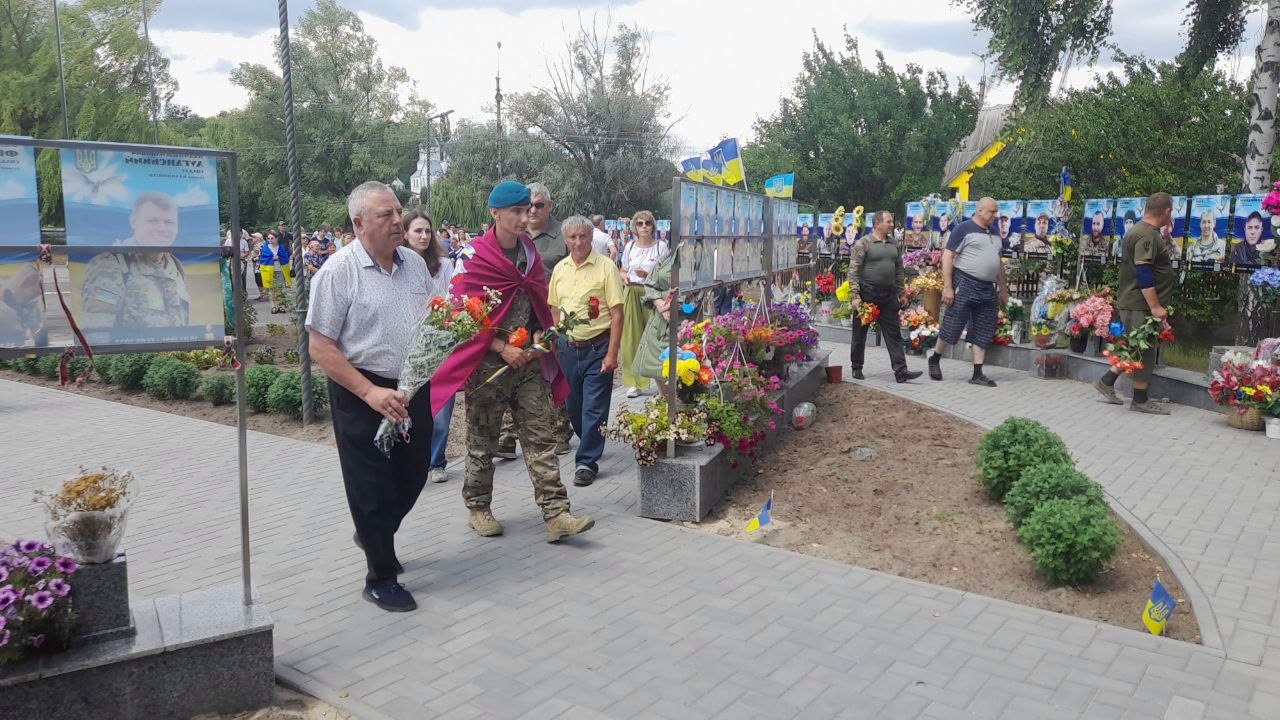 На Черкащині після 4 років полону зустріли молодшого сержанта Івана Захарова - фото 4