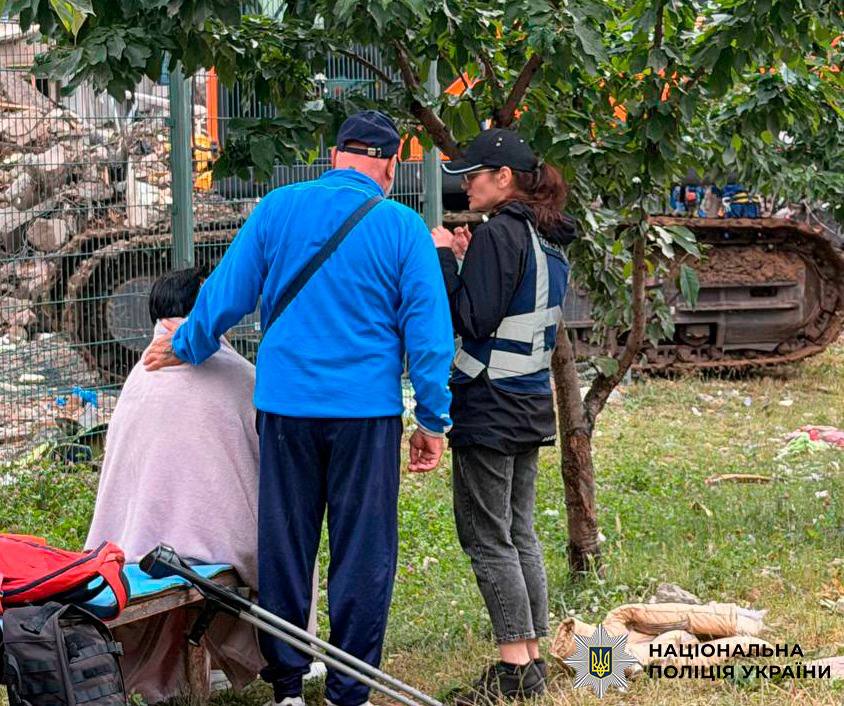 Серед поранених внаслідок нічного удару рф по столиці – немовля, якому немає й трьох місяців - фото 4