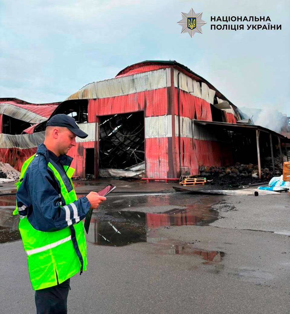 У поліції показали фото наслідків нічної атаки на Київ - фото 3