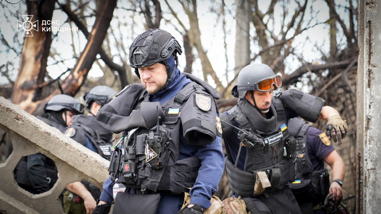 У Вишневому четверту добу ліквідовують наслідки ворожого обстрілу - фото 2