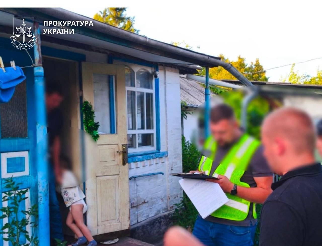 Багатодітна мати з Київщини намагалася продати новонародженого сина за 20 тис. доларів - фото 2