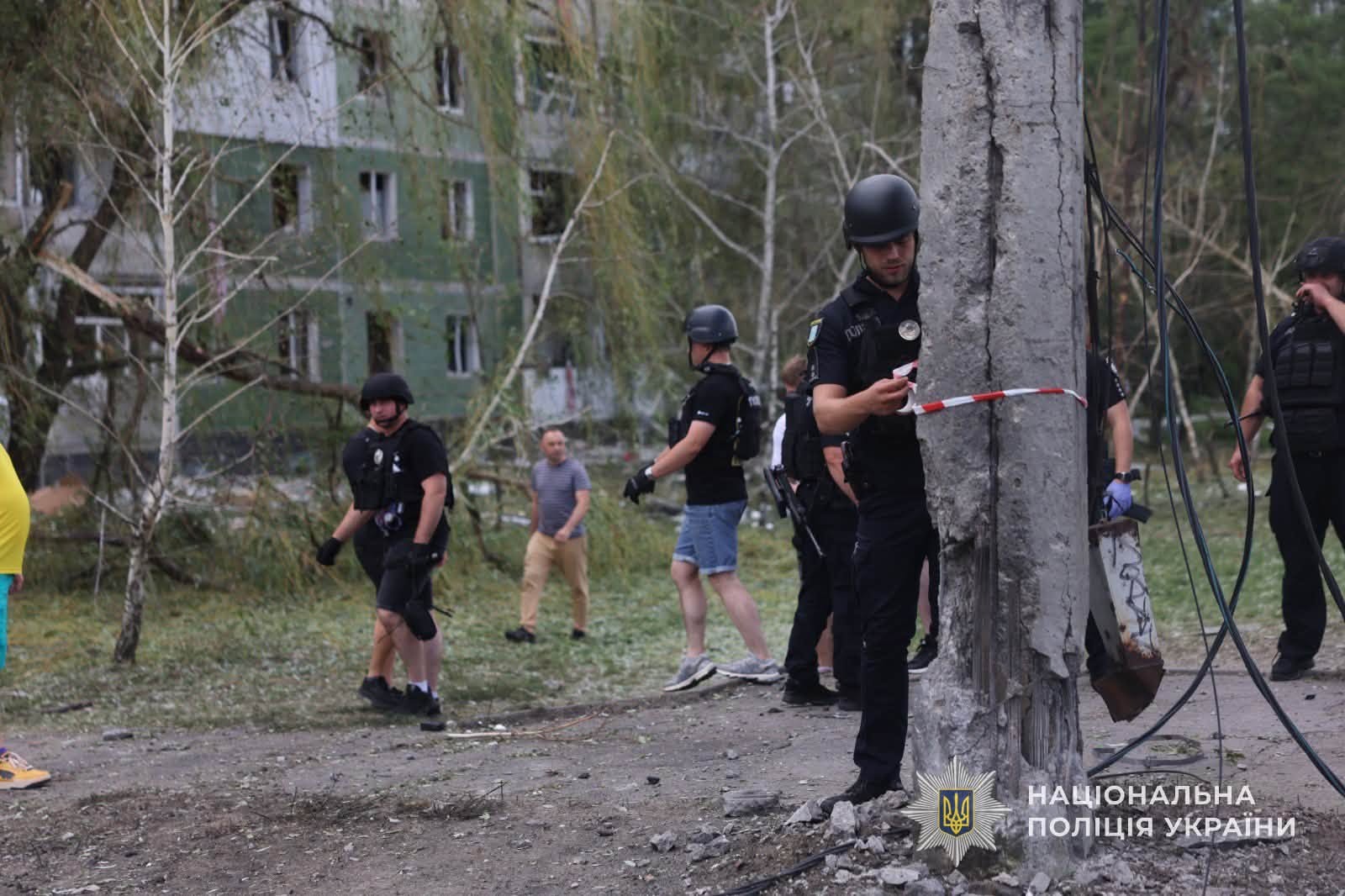 Масовані атаки РФ по Україні: на Сумщині, Дніпропетровщині та у Кривому Розі є загиблі й десятки поранених - фото 3