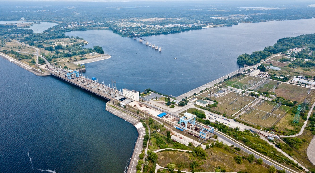 Що подивитися в Каневі: історичні місця, величні гори та заповідний острів - фото 6