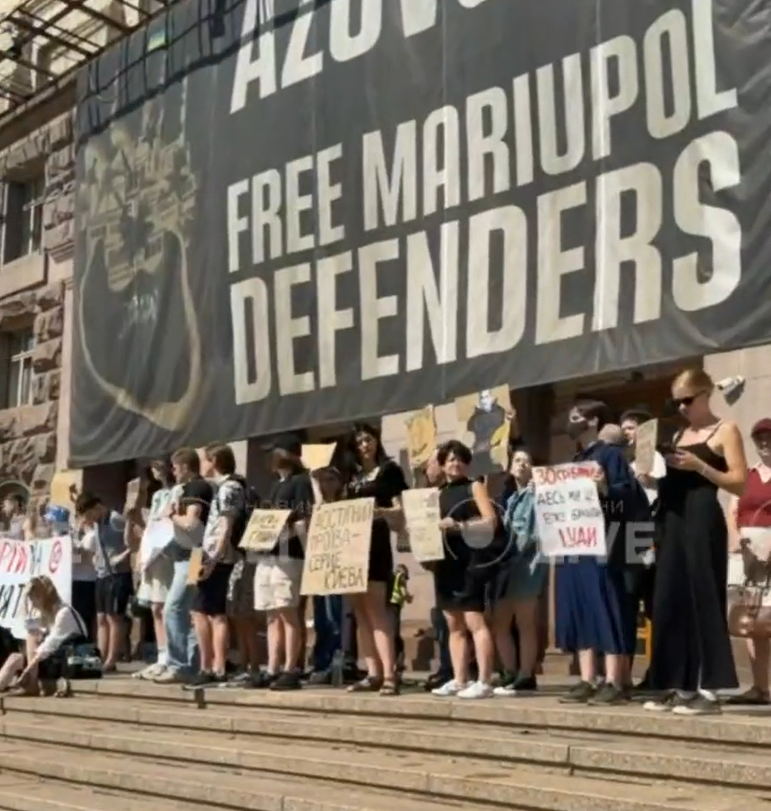 Акція протесту у Києві: громадяни закликають не підвищувати вартість проїзду