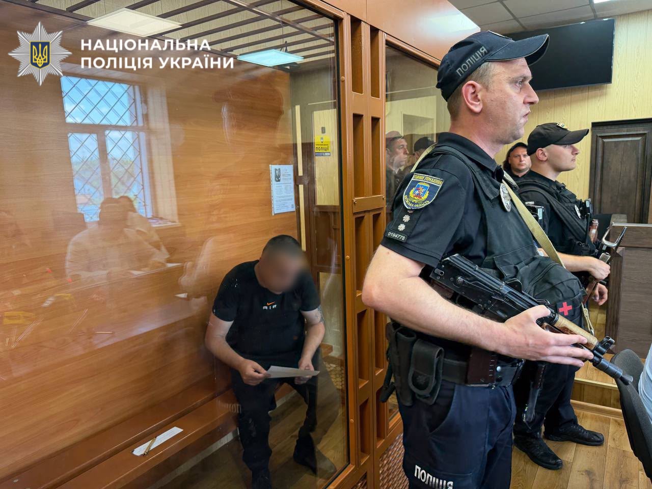 Екскомандира, якого підозрюють в організації тяжких злочинів на Київщині, взяли під варту