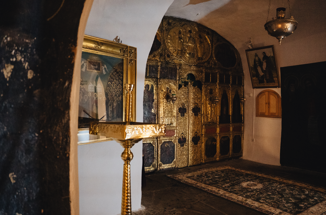 Як виглядають зсередини Феодосієві печери в Лаврі. ФОТО - фото 14